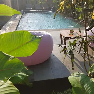  Villa Yoga House Indonesia